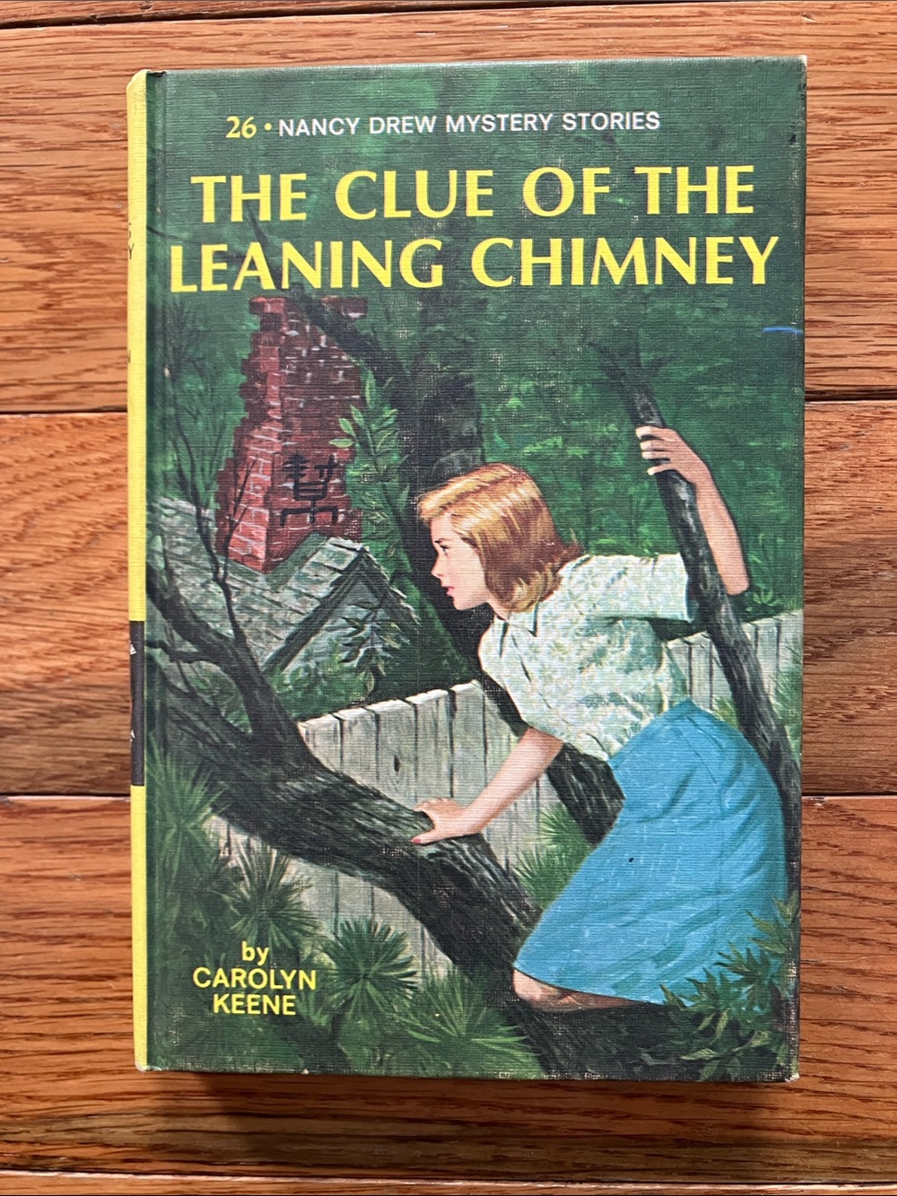 Nancy Drew - The Clue of the Leaning Chimney